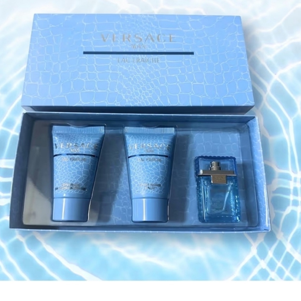 Versace Man Eau Fraiche Blue Gift Set, new,authentic.